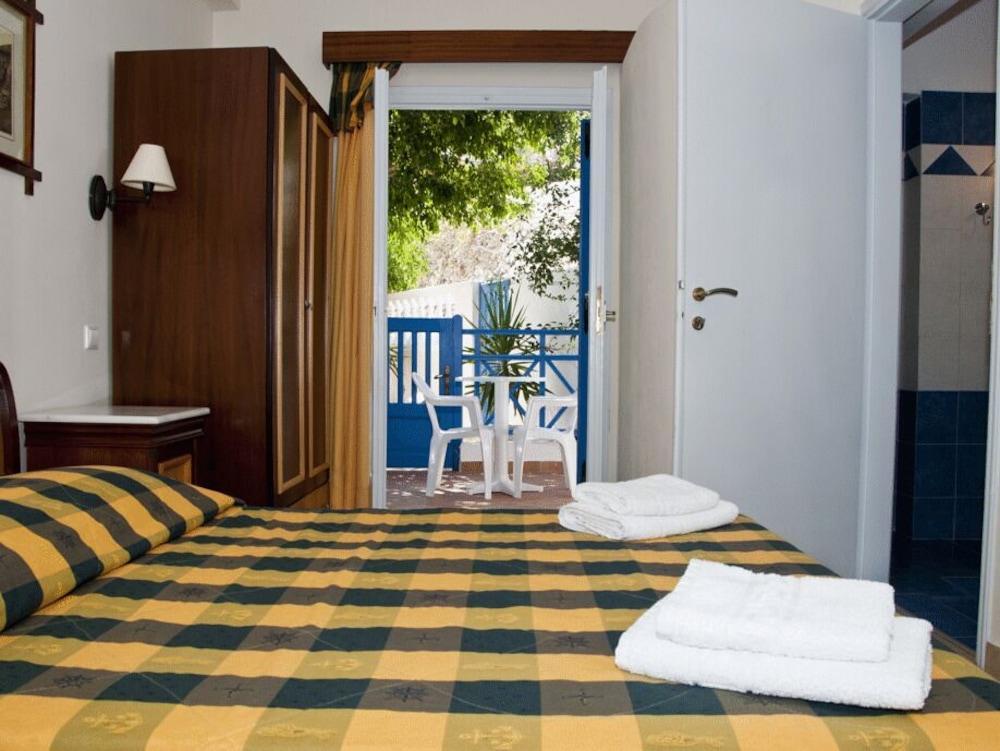 Karidis Hotel Kamári Dış mekan fotoğraf