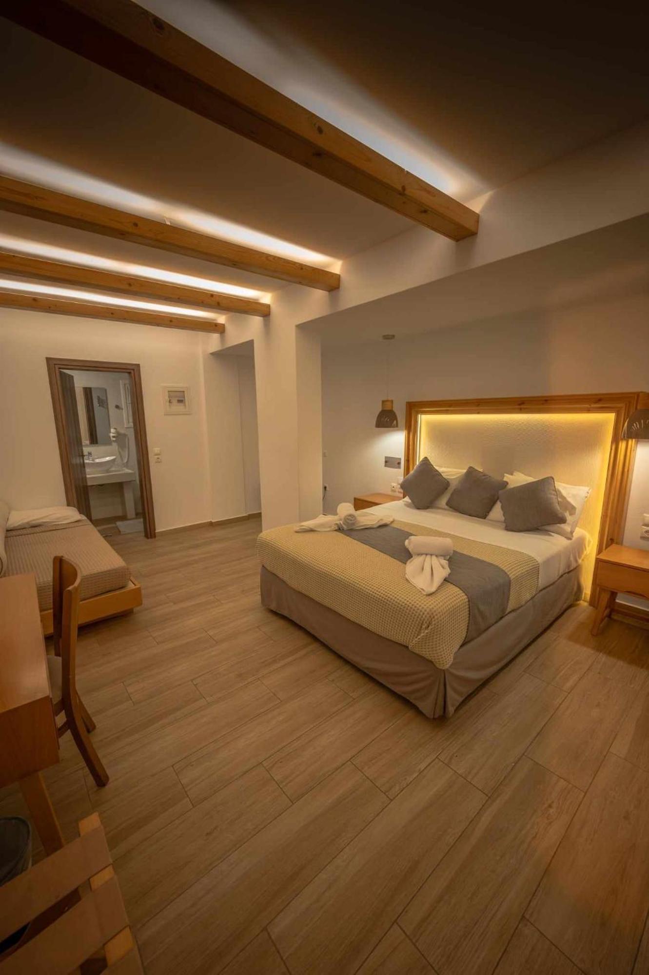 Karidis Hotel Kamári Dış mekan fotoğraf