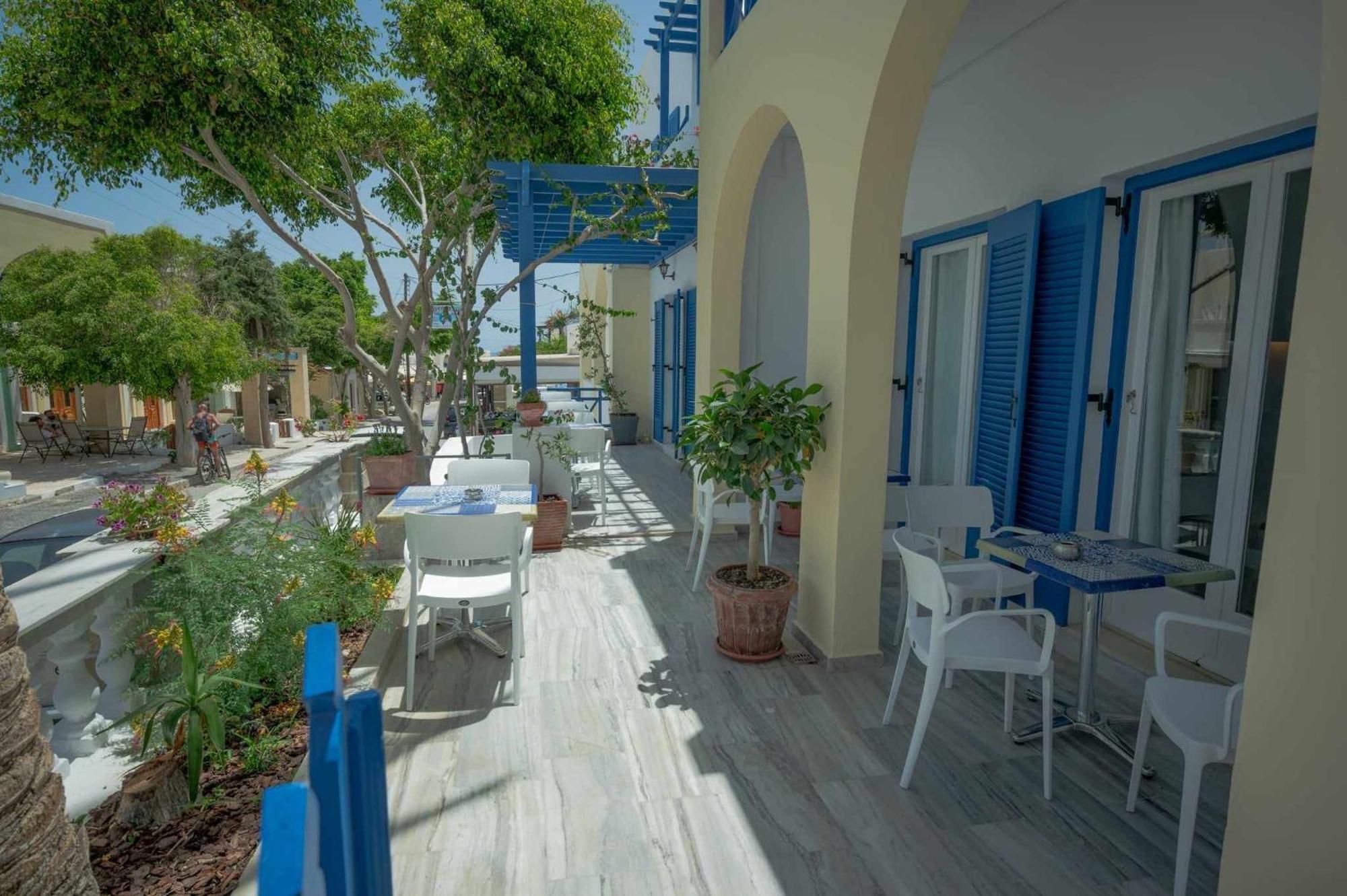 Karidis Hotel Kamári Dış mekan fotoğraf