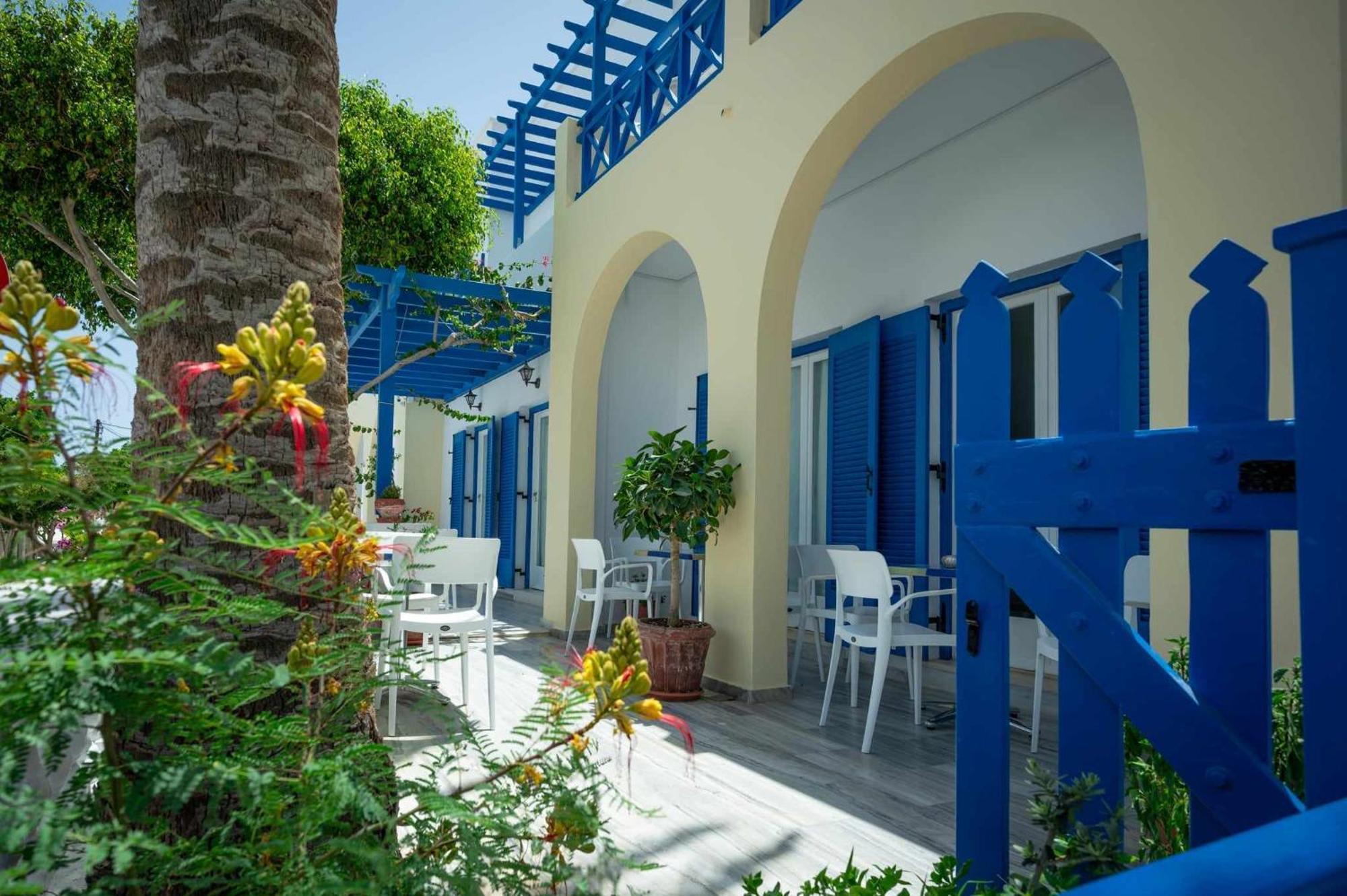 Karidis Hotel Kamári Dış mekan fotoğraf