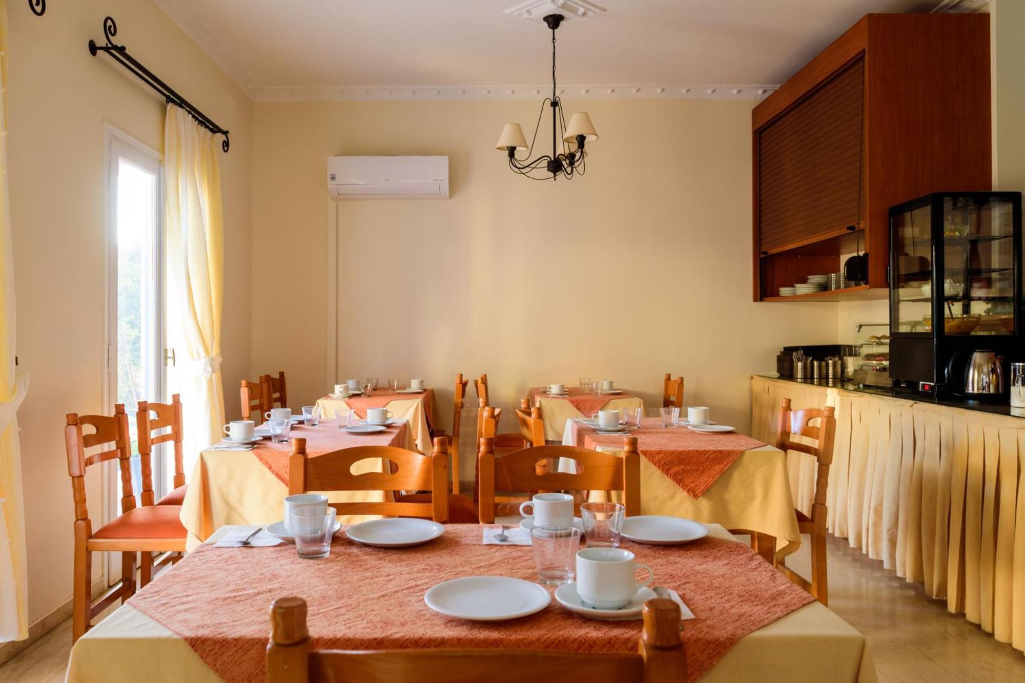 Karidis Hotel Kamári Dış mekan fotoğraf