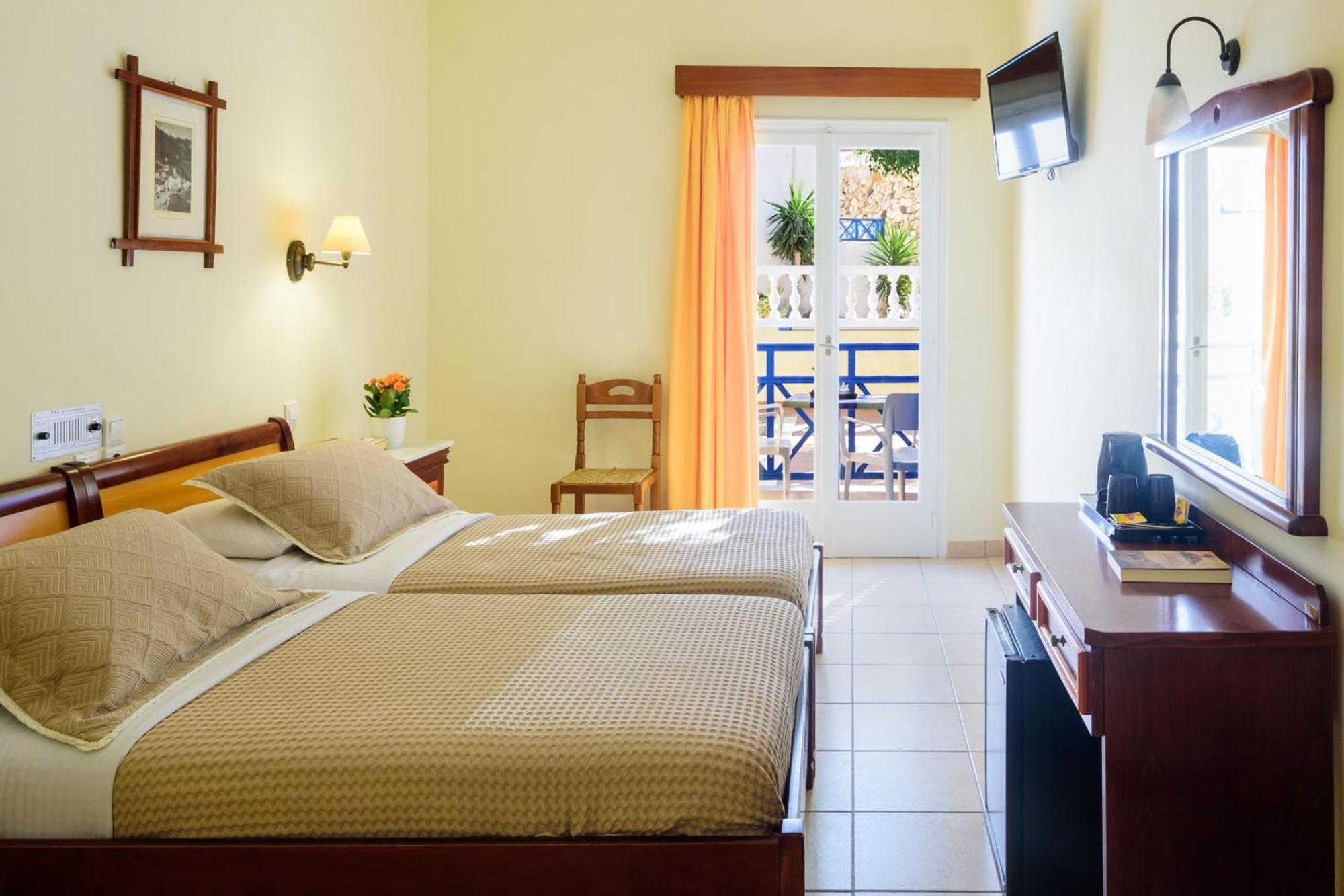 Karidis Hotel Kamári Dış mekan fotoğraf